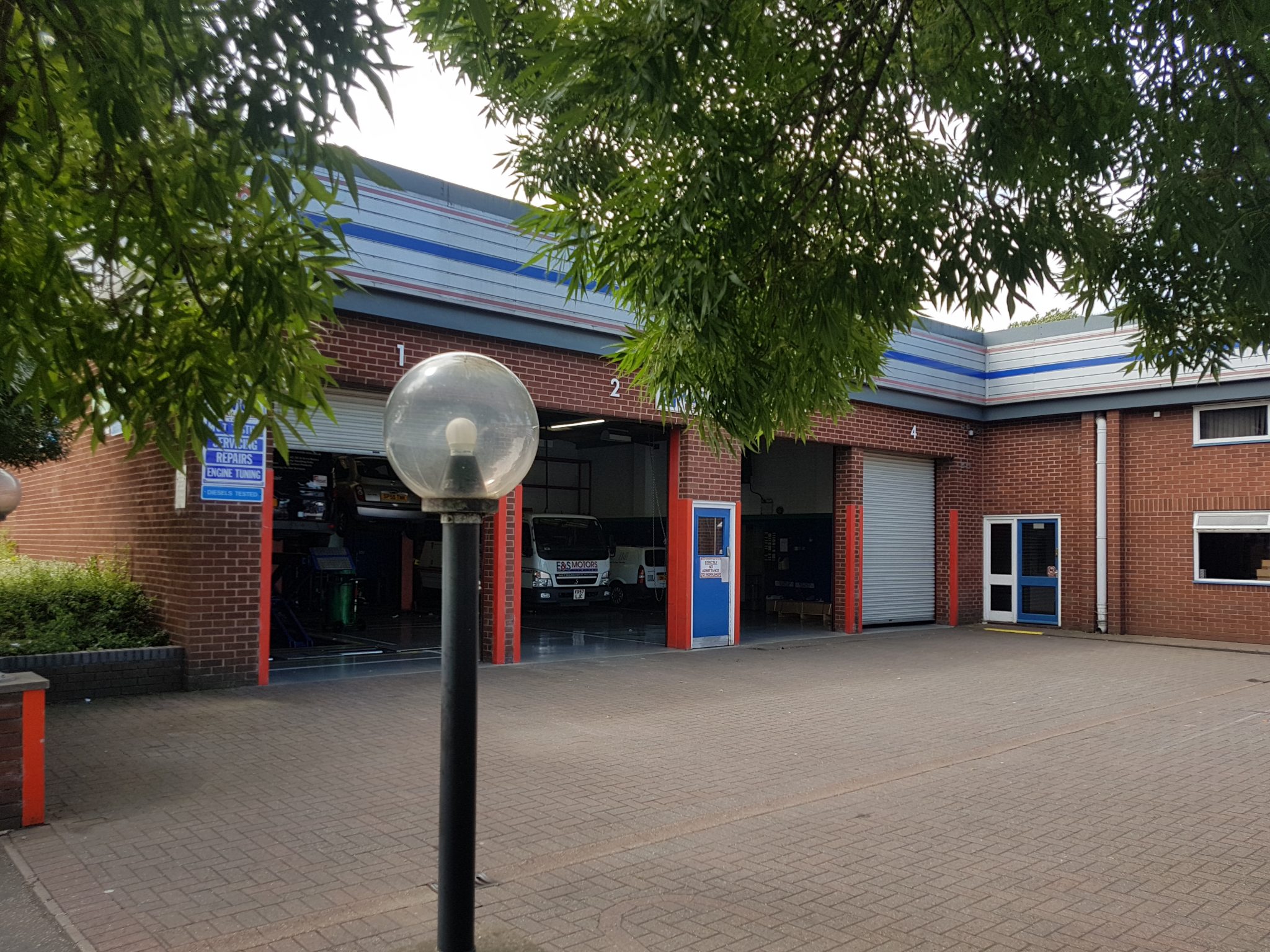 About Us – 24hr Rescue Control 01922 615358